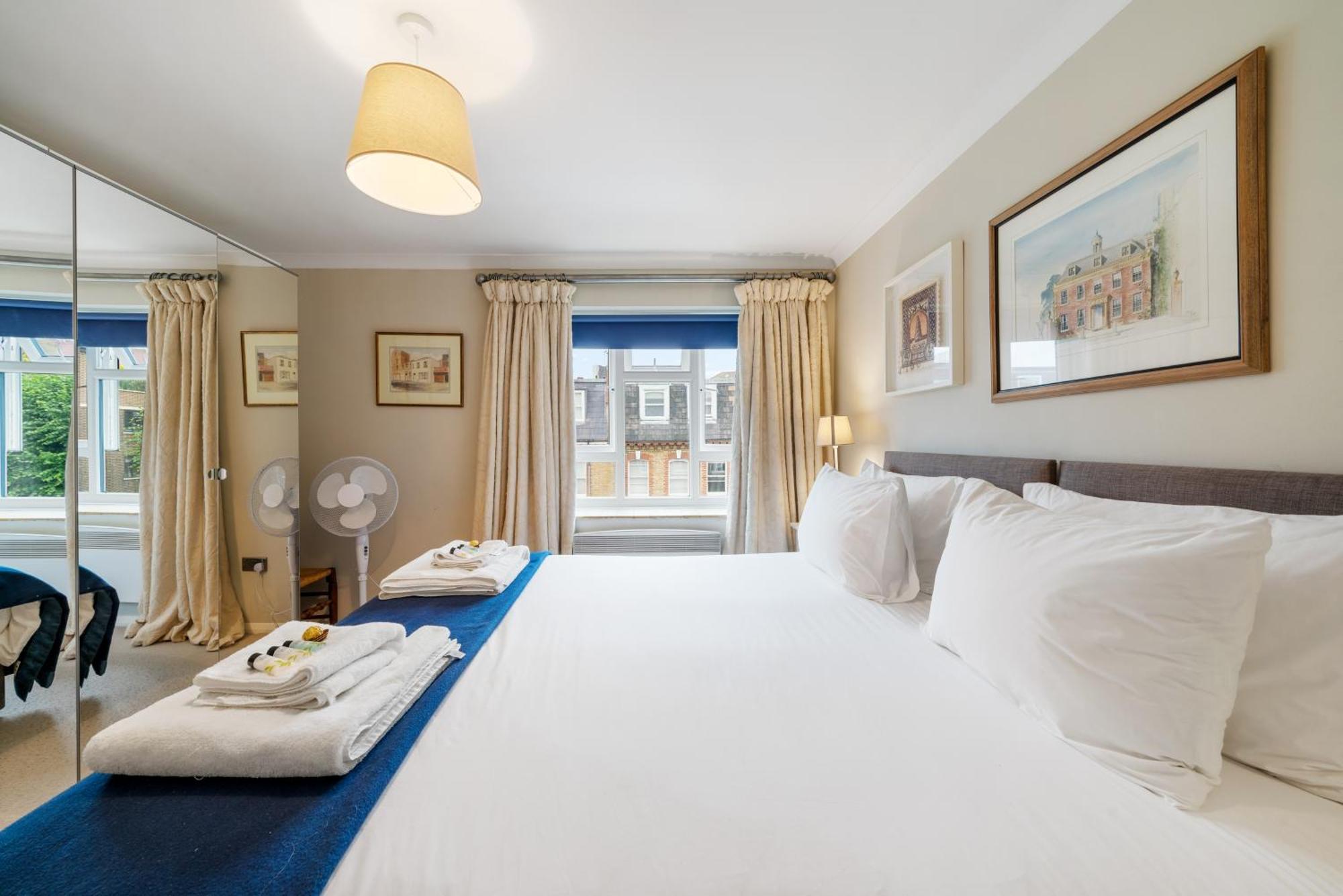 Апартаменти Bright & Cosy Gem ~ Battersea Park View ~ King Bed Лондон Екстер'єр фото